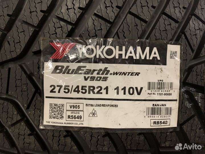 Yokohama BluEarth Winter V905 315/40 R21 и 275/45 R21 115V