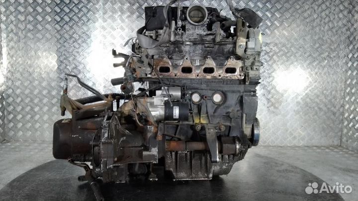 Двигатель Renault Megane 1(99-03) 2002 F4P 722 1.8