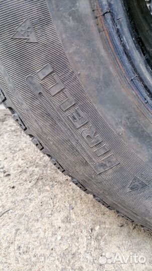 Pirelli Chrono 195/75 R16 204ZR