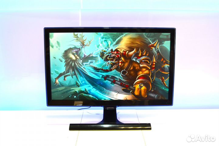 Монитор Samsung S22E390H 21.5