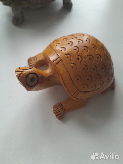 Коллекция черепах фигурки