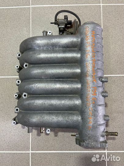 Коллектор впускной Mitsubishi Diamant 1996г F41A