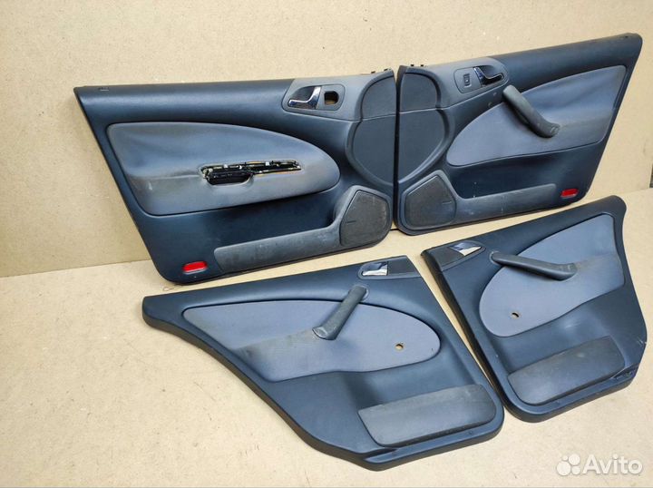 Обшивки дверей Шкода Октавия тур