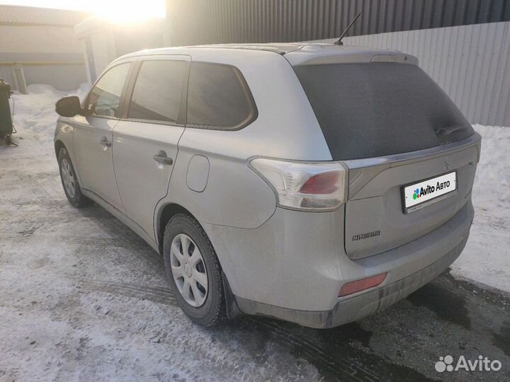 Mitsubishi Outlander 2.0 CVT, 2013, 168 516 км