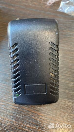 Блок питания со встроенным POE инжектором