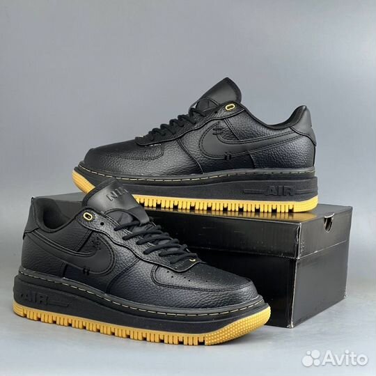 Lux Black Air Force 1 от Nike