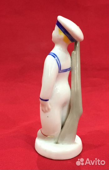 Статуэтка фарфоровая. Морячок. СССР
