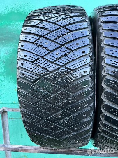 Goodyear Ultragrip Ice Arctic 225/55 R16 95T
