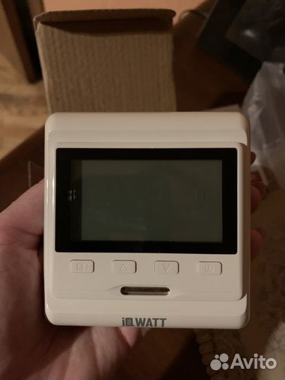 Терморегулятор электронный Канада IQwatt
