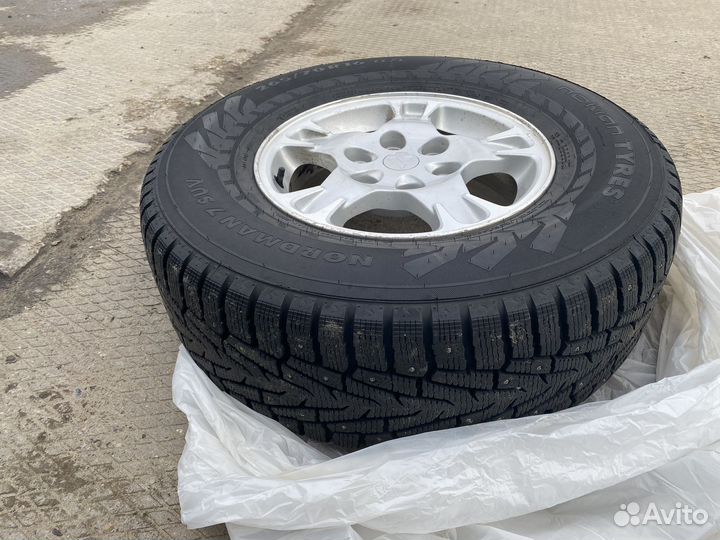 Комплект зимних колес r16