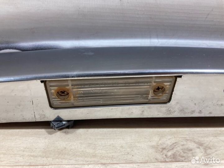 Накладка крышки багажника Chevrolet Cruze 2010