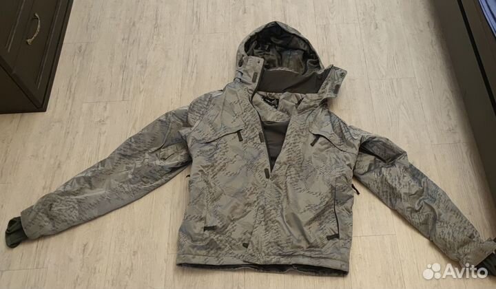 Сноубордическая куртка termit