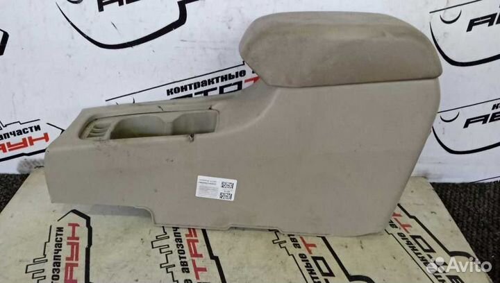 Подлокотник mitsubishi lancer lancer cedia CS1A CS