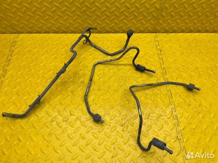 Трубка топливная Toyota Hilux 2kdftv 2014