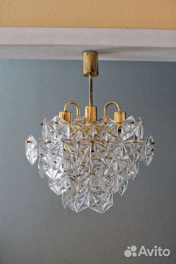 Хрустальная люстра