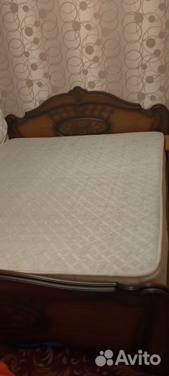 Кровать двухспальная с матрасом бу 160 200