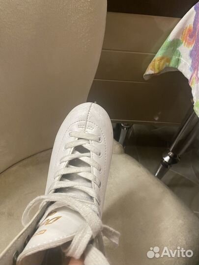 Коньки для фигурного катания 34 размер