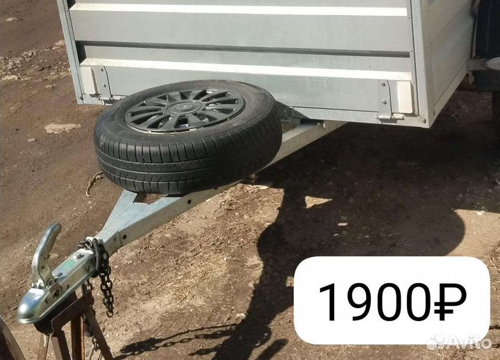 Кронштейн запасного колеса на прицеп