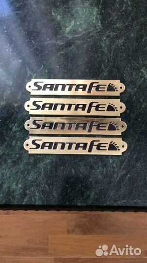 Шильдик и жетон