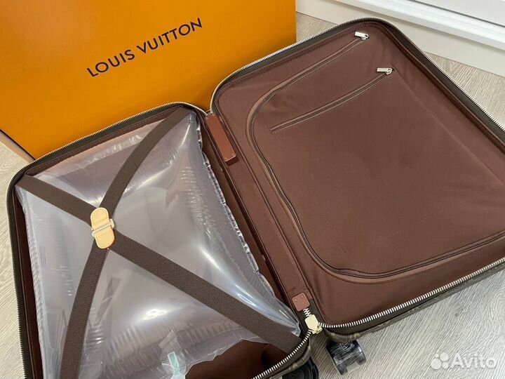 Чемодан на колесах Louis Vuitton Horizon 55