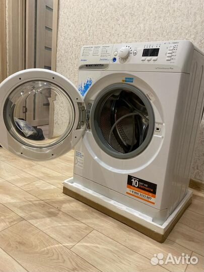 Стиральная машина indesit