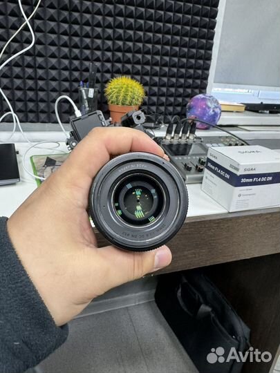Sigma 30mm f 1 4 Sony e