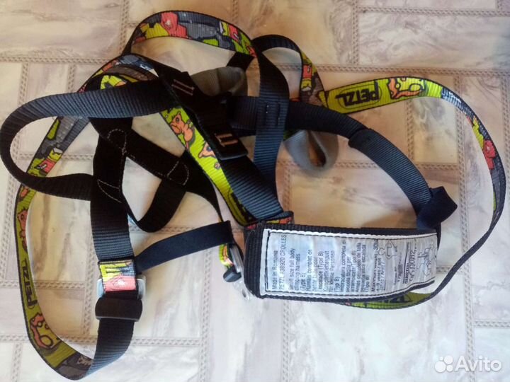 Туристическая обвязка petzl детская до 30 кг
