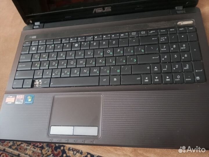 Ноутбук asus
