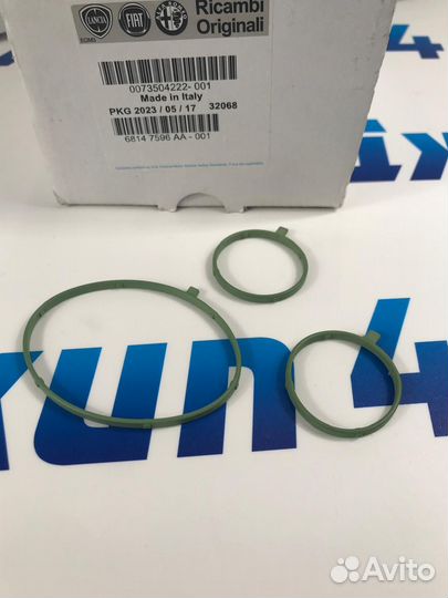 Прокладка помпы Jeep Grand Cherokee WK2 V3.0CRD