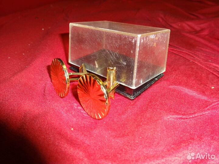 Запонки СССР в коробке,3D солнце,под золото