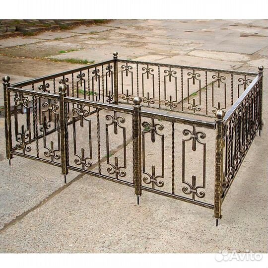 Производим кованые оградки на могилу