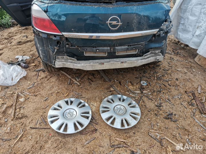 Opel astra h разбор 1,6 робот 2007