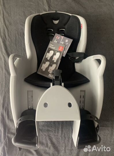 Заднее велокресло Hamax Kiss новое