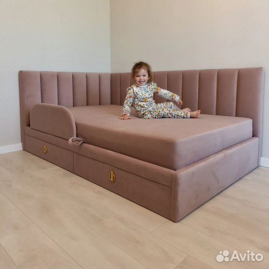 Кровать детская угловая