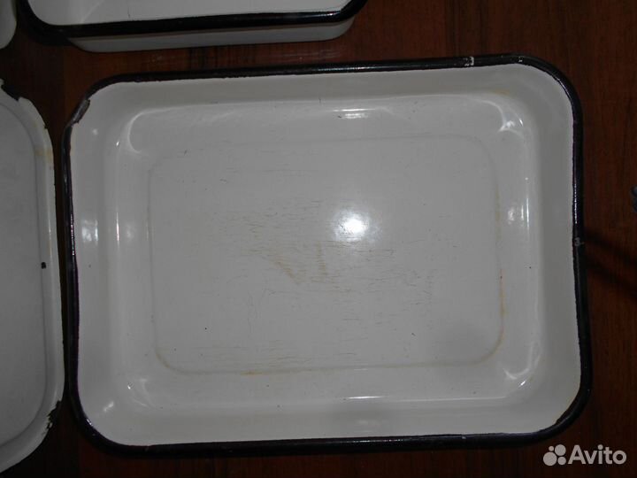 Лоток эмалированный