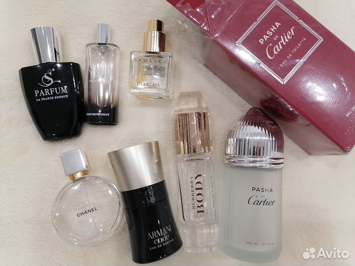 Пустые флаконы от парфюма