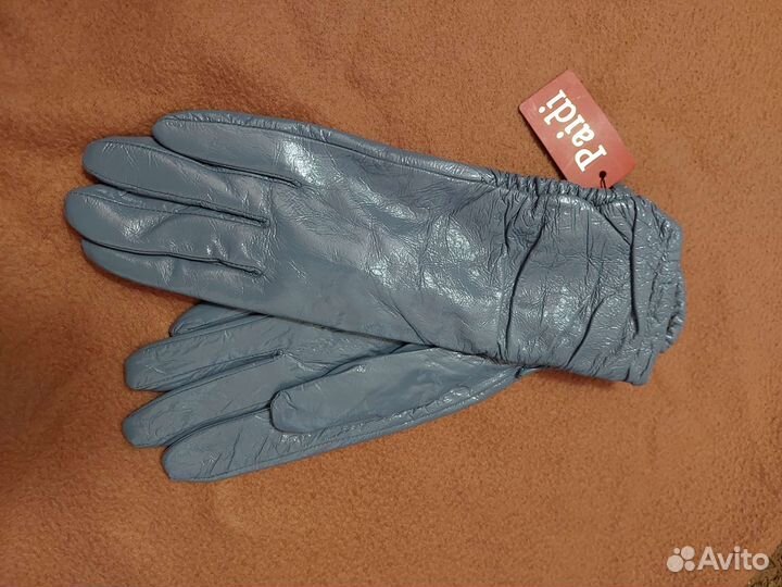 Перчатки женские новые