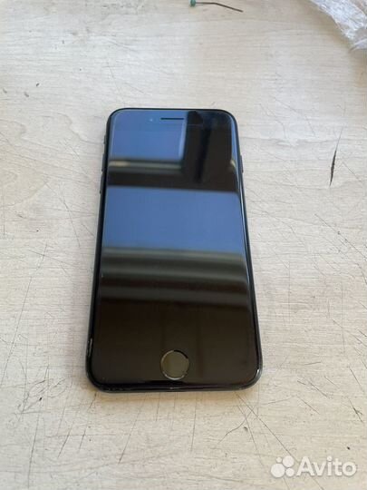 Телефон iPhone 7 128gb