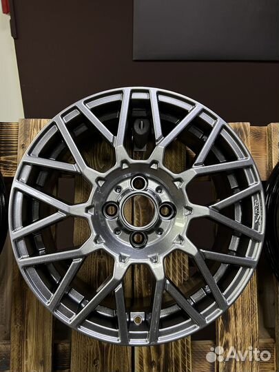 X'trike X-131 7,0\R17 4*100 ET45 d67,1 HSB