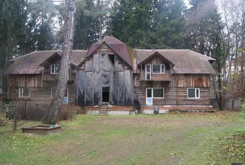 Дом 488 м² на участке 10 сот.