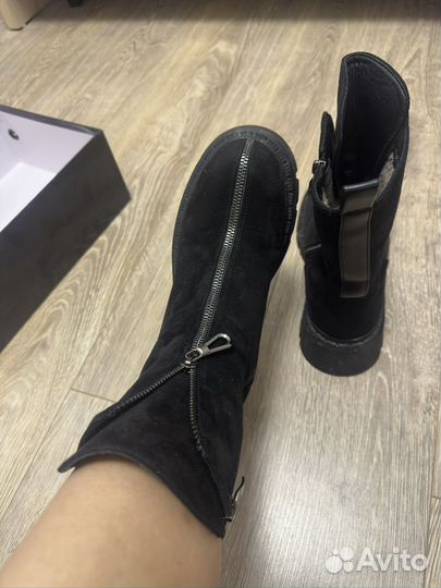 Ботинки женские зимние