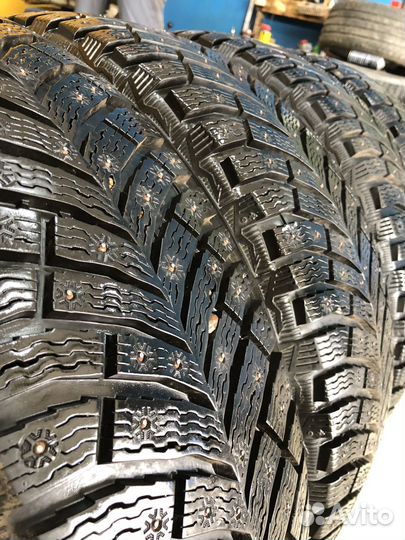 Michelin X-Ice North 4 215/65 R17