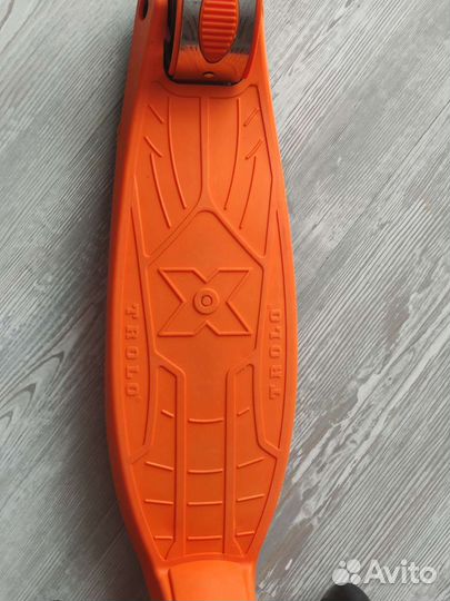 Самокат trolo maxi