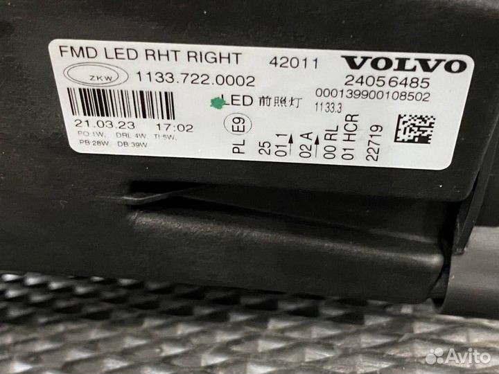 Фара правая Volvo FMX 24056485