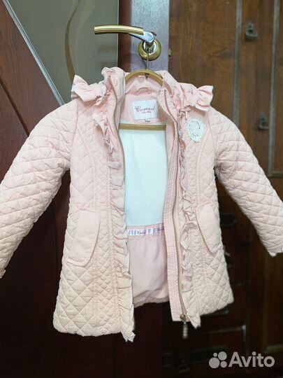 Весенняя куртка для девочки