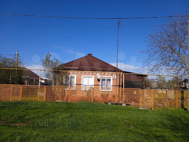 Дом 61 м² на участке 12 сот.