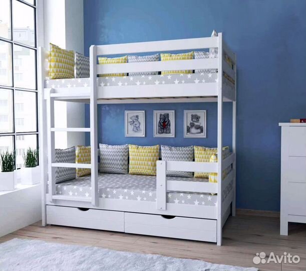 Двухъярусная кровать