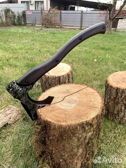 Топор мощный кованный