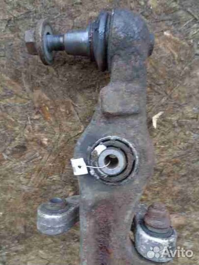 Рычаг передний правый нижний Volkswagen Phaeton 3D