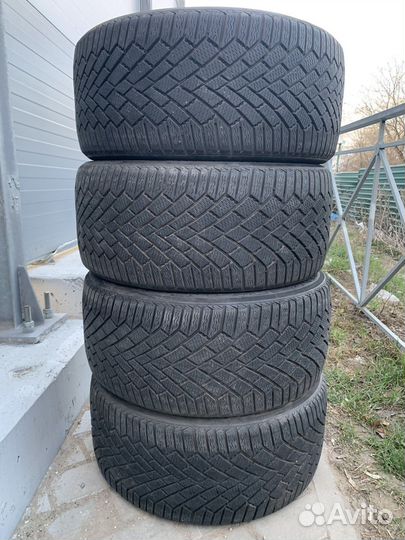 Continental ContiVikingContact 7 255/35 R19